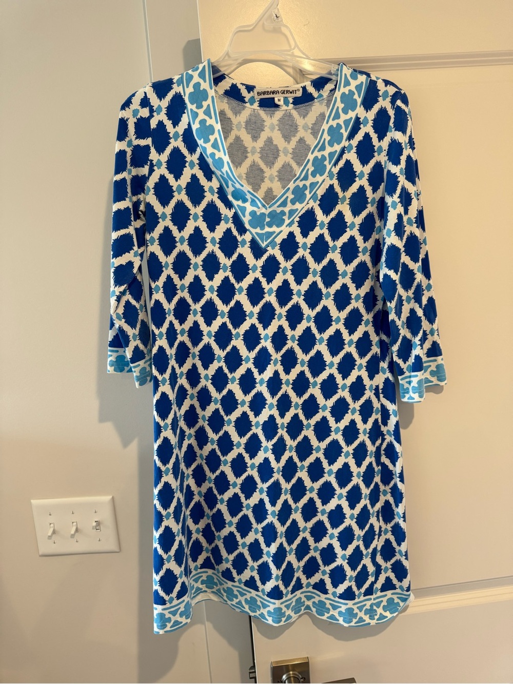 Barbara Gerwit KNIT DRESS V-NECK STYLE 220B15-NB